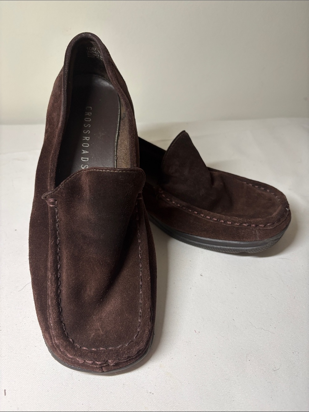 Crossroads Brown Suede Loafer Size 10
